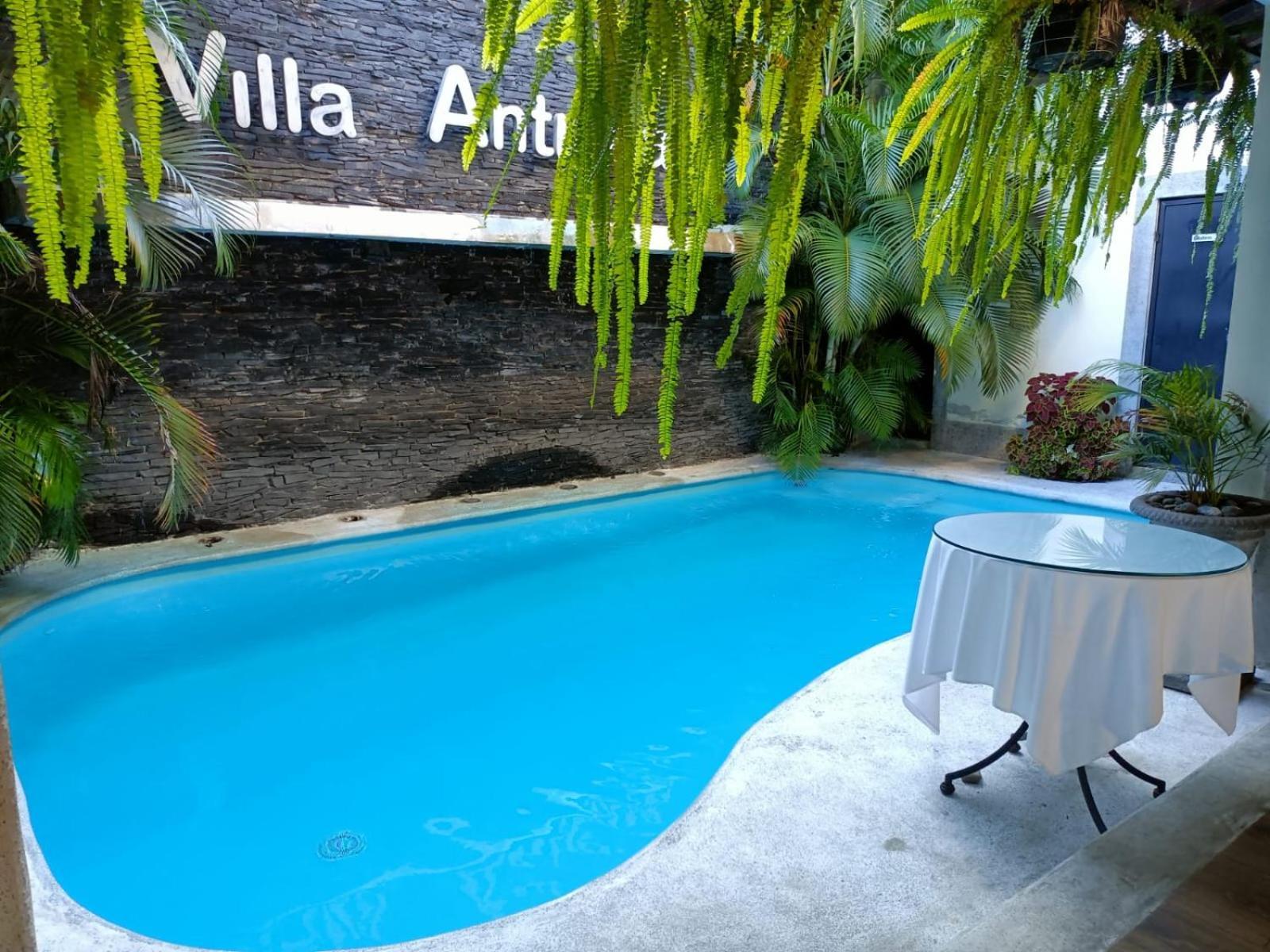 Hotel Villa Antigua Сан-Сальвадор Экстерьер фото