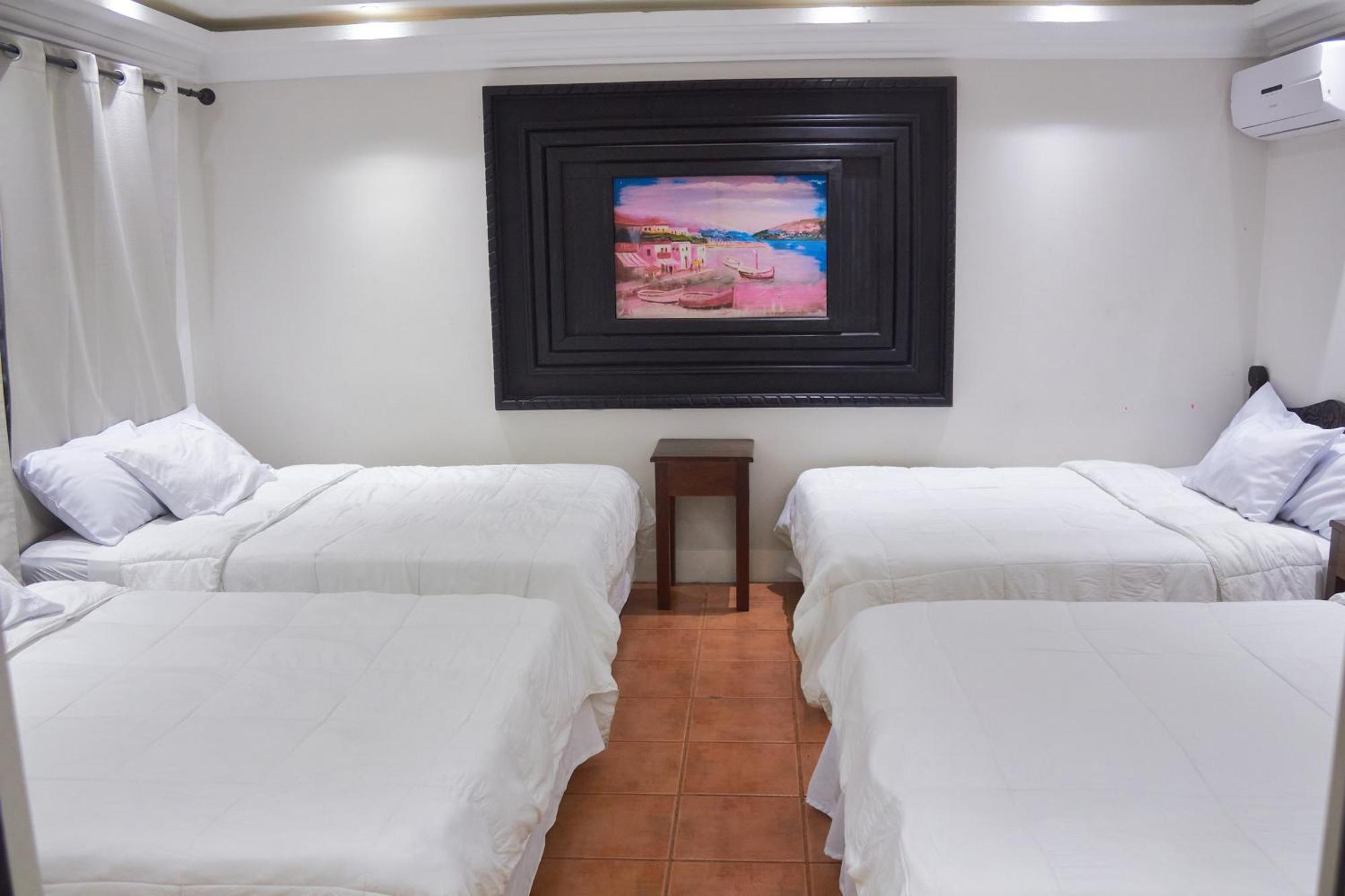 Hotel Villa Antigua Сан-Сальвадор Экстерьер фото