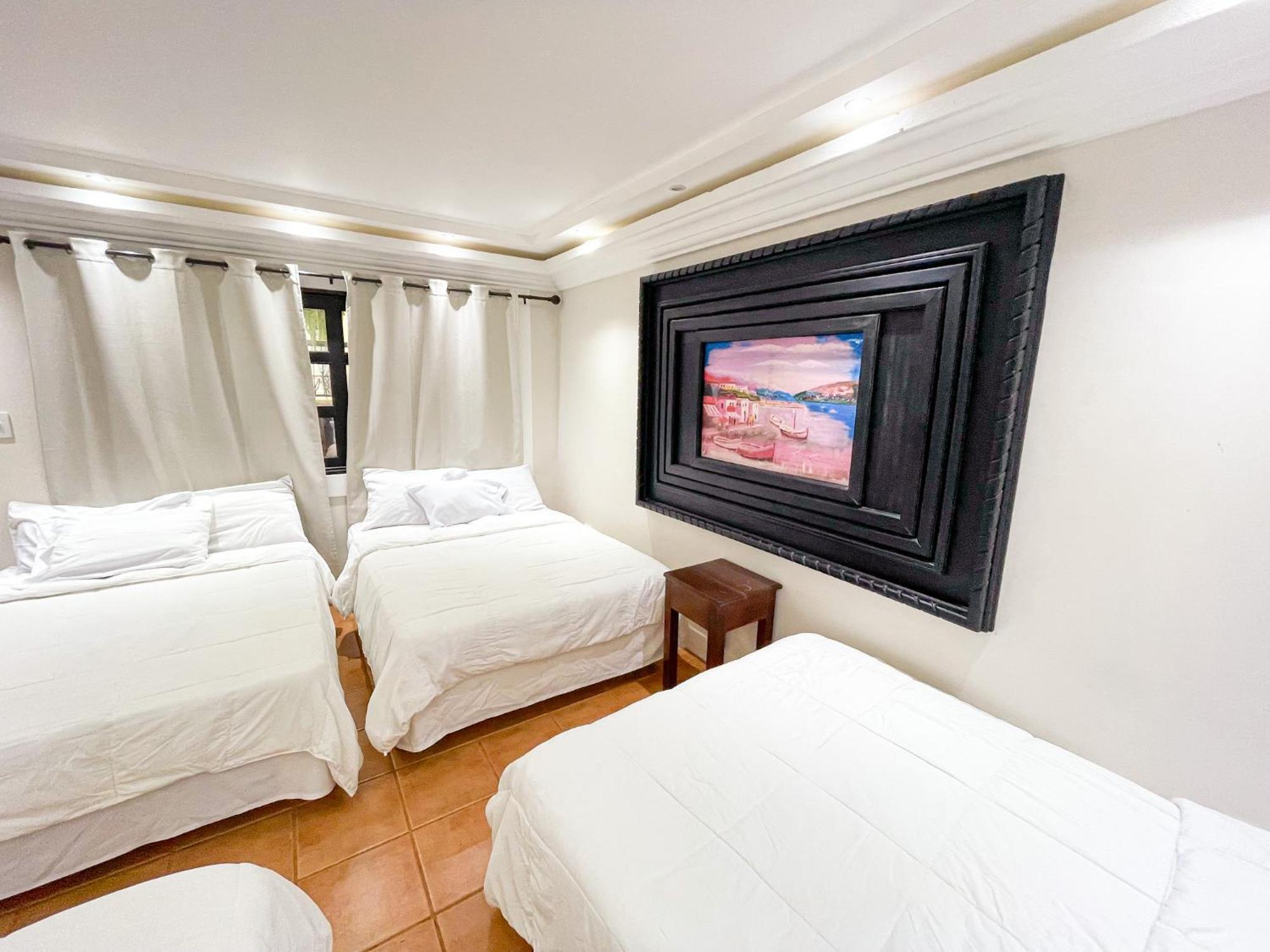 Hotel Villa Antigua Сан-Сальвадор Экстерьер фото